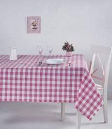 Hermia Mantel Kareli 220 Rosa con patrón de cuadros